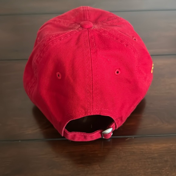9Twenty Canada Gold Cup Cap Hockey Red - Picture 4 of 10